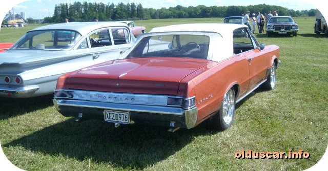 1965 Pontiac Tempest LeMans Convertible Coupe back